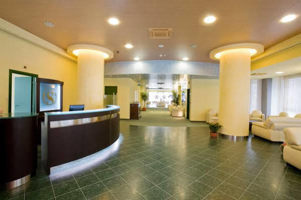 Hotel Senator Gorgonzola Eksteriør bilde