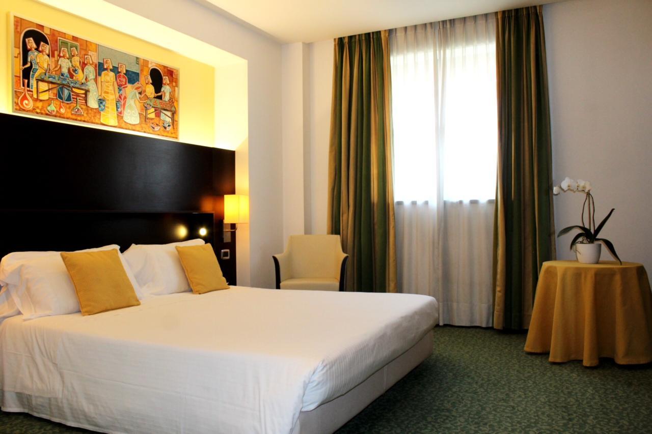 Hotel Senator Gorgonzola Eksteriør bilde